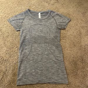 Lulu Lemon Gray Swiftly Tech Short Sleeve